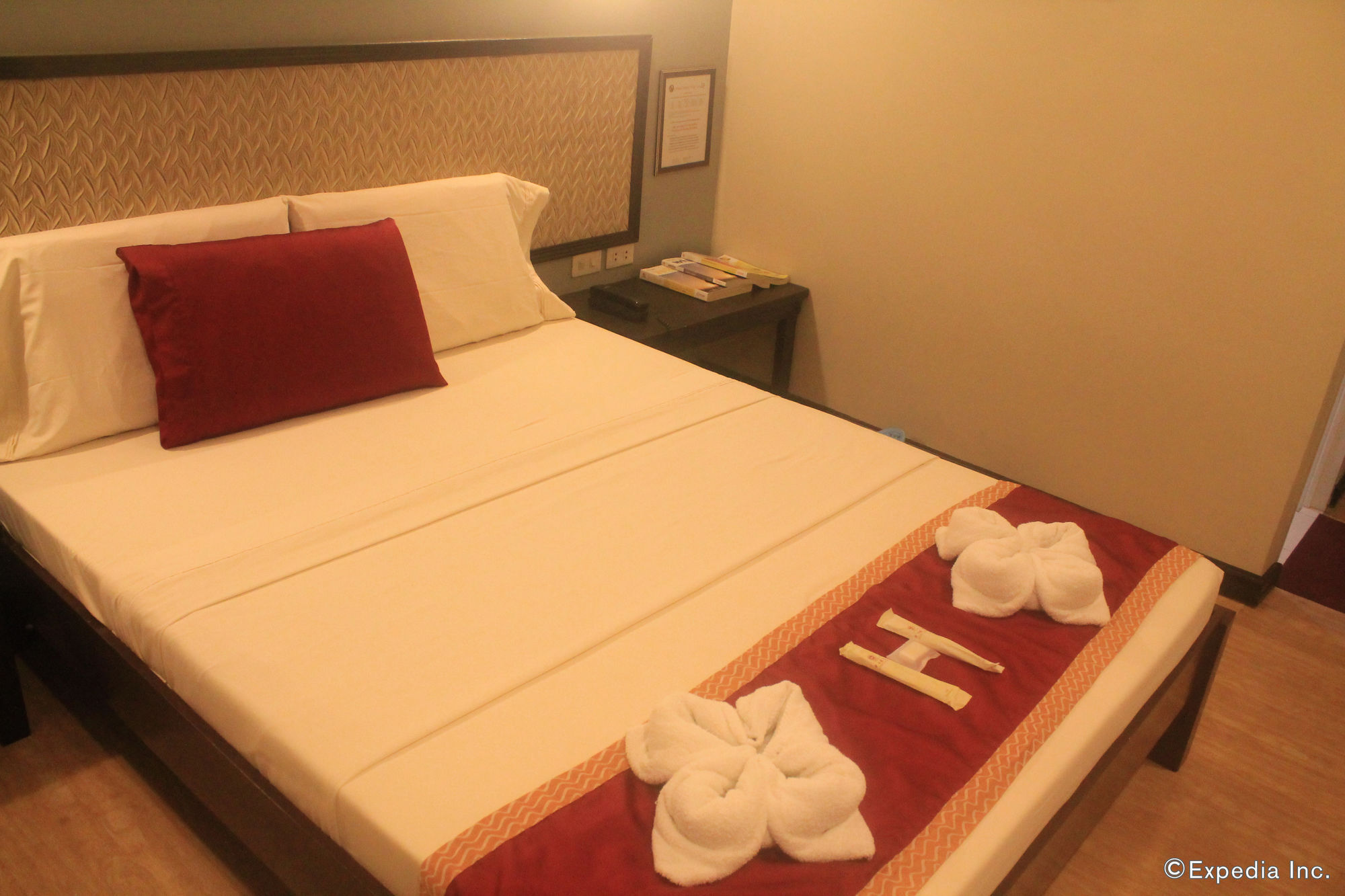 Oyo 110 Asiatel Hotel Πασάι Εξωτερικό φωτογραφία